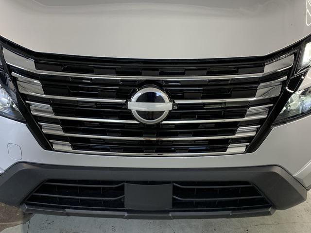 used 2024 Nissan Rogue car, priced at $27,592