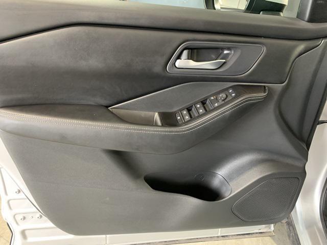 used 2024 Nissan Rogue car, priced at $27,592