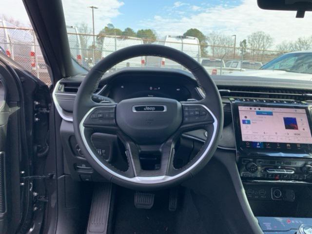 new 2025 Jeep Grand Cherokee L car, priced at $49,264