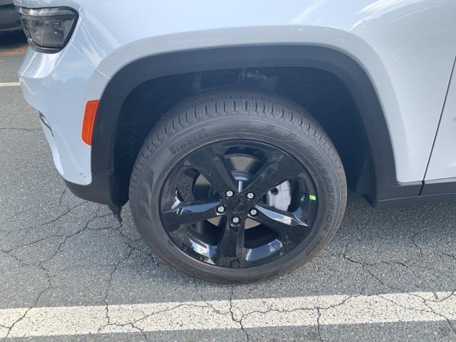 new 2025 Jeep Grand Cherokee car, priced at $46,289