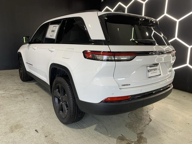new 2025 Jeep Grand Cherokee car, priced at $45,246