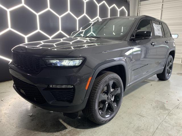 new 2025 Jeep Grand Cherokee car, priced at $52,116