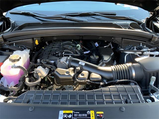 new 2025 Jeep Grand Cherokee L car, priced at $46,884