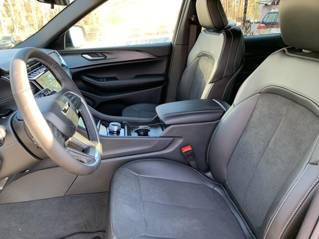new 2025 Jeep Grand Cherokee L car, priced at $46,642