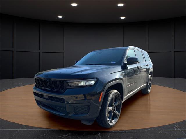 new 2025 Jeep Grand Cherokee L car, priced at $46,134