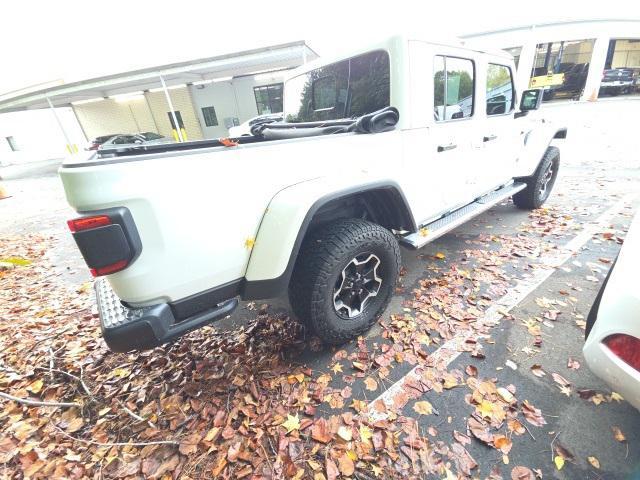 used 2023 Jeep Gladiator car, priced at $38,997