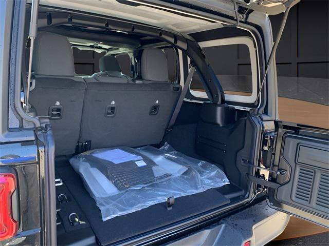 new 2025 Jeep Wrangler car, priced at $51,475
