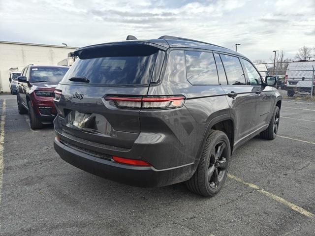 new 2025 Jeep Grand Cherokee L car, priced at $46,642