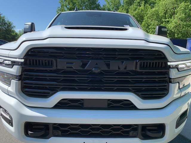 new 2025 Ram 2500 car, priced at $78,564