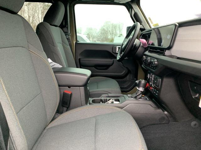 new 2025 Jeep Wrangler car, priced at $50,163