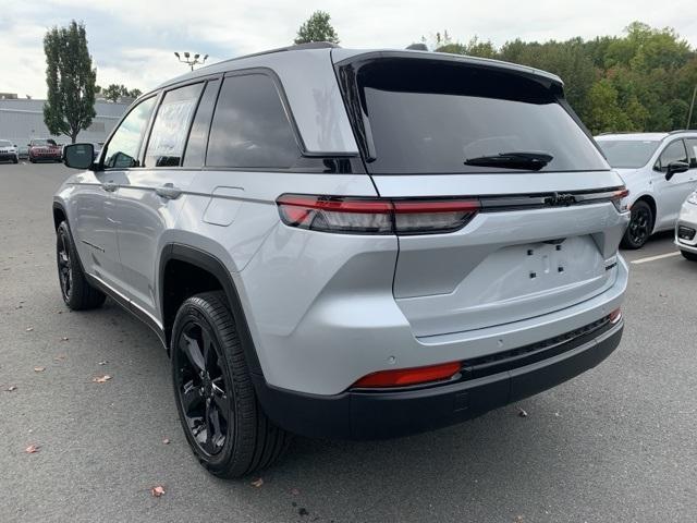 new 2025 Jeep Grand Cherokee car, priced at $43,488