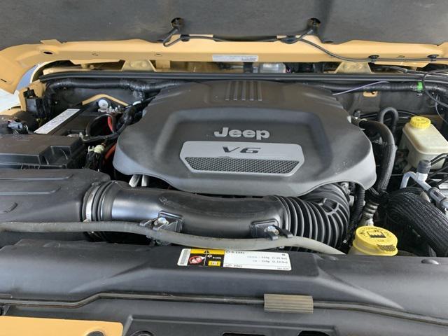 used 2014 Jeep Wrangler Unlimited car, priced at $21,495