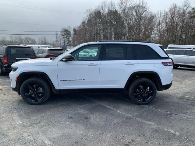 new 2025 Jeep Grand Cherokee car, priced at $50,710