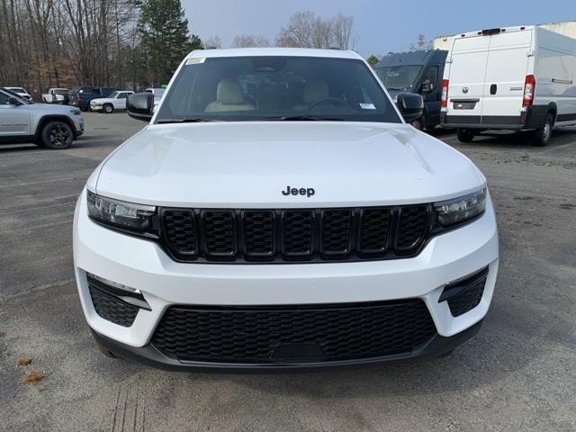 new 2025 Jeep Grand Cherokee car, priced at $50,710