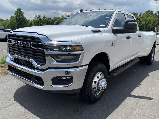 new 2025 Ram 3500 car, priced at $77,995