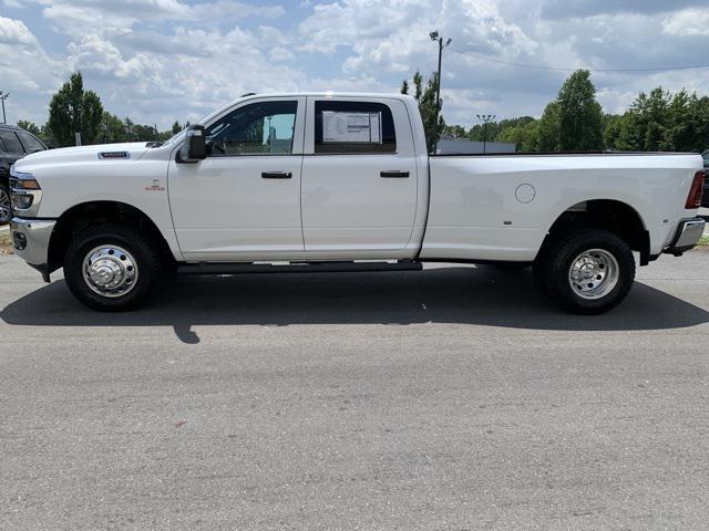 new 2025 Ram 3500 car, priced at $77,995