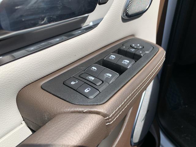 new 2025 Ram 1500 car, priced at $67,537