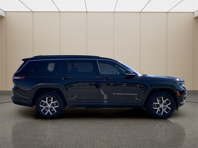used 2025 Jeep Grand Cherokee L car, priced at $42,997