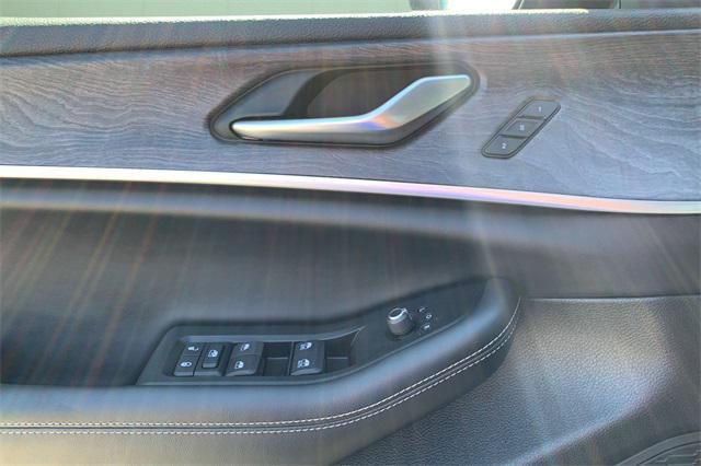 used 2025 Jeep Grand Cherokee L car, priced at $42,997