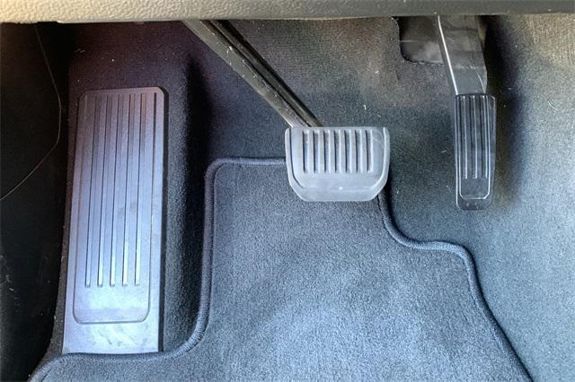 used 2025 Jeep Grand Cherokee L car, priced at $42,997