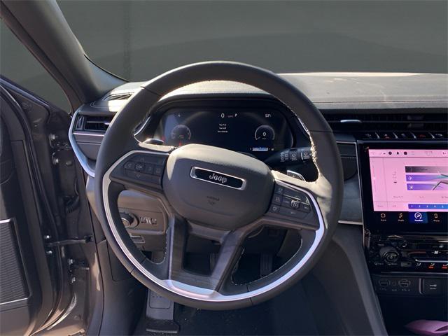 new 2025 Jeep Grand Cherokee car, priced at $48,674