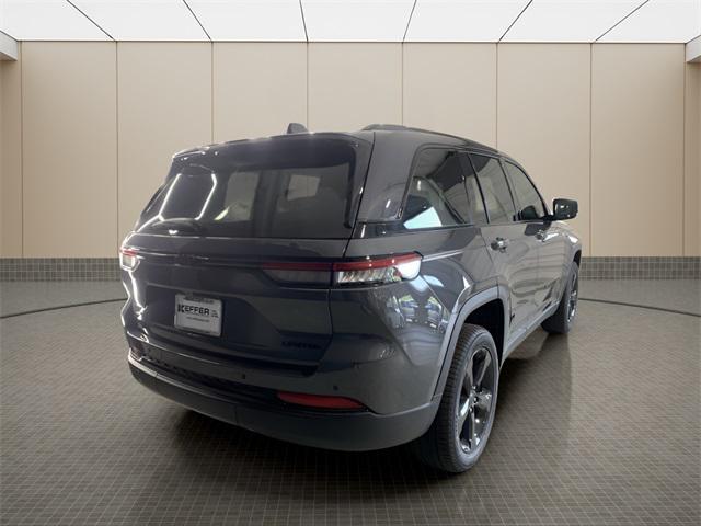 new 2025 Jeep Grand Cherokee car, priced at $46,555