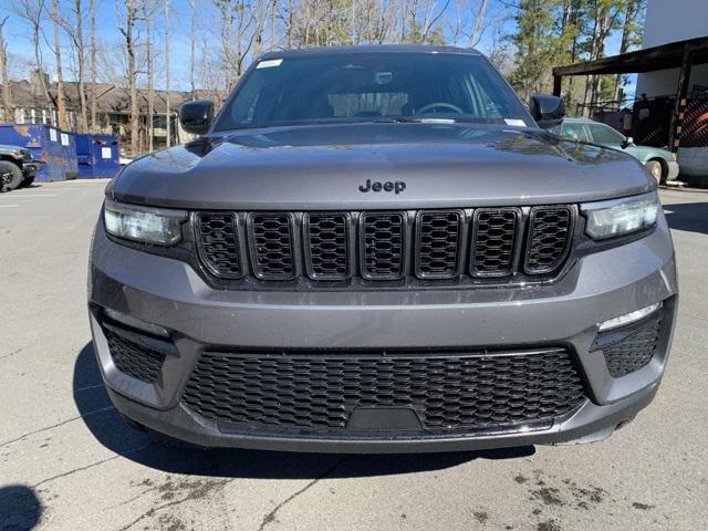 new 2025 Jeep Grand Cherokee car, priced at $48,999