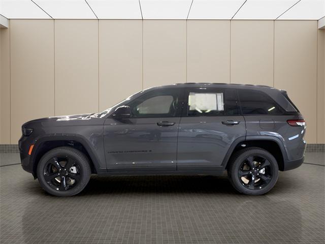 new 2025 Jeep Grand Cherokee car, priced at $46,555