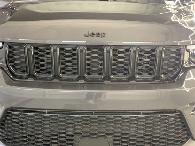 new 2025 Jeep Grand Cherokee car, priced at $49,191