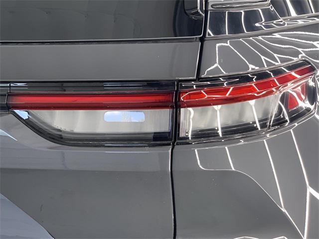 new 2025 Jeep Grand Cherokee car, priced at $48,674