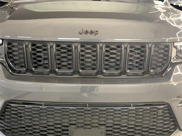new 2025 Jeep Grand Cherokee car, priced at $48,674