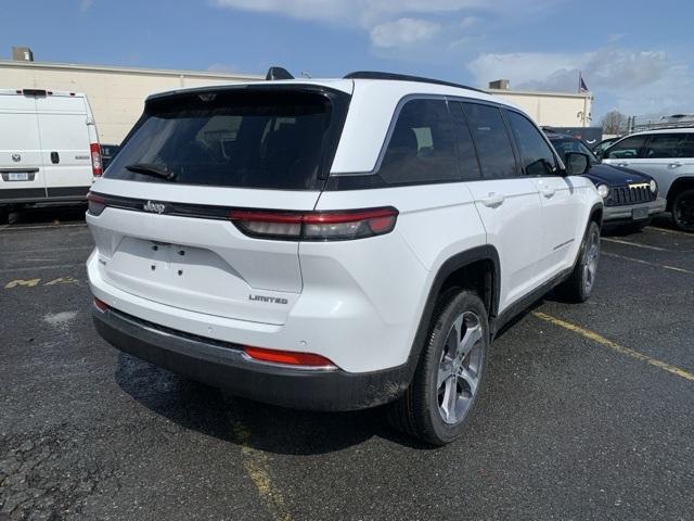 new 2025 Jeep Grand Cherokee car, priced at $51,756