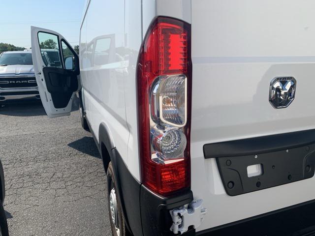 new 2024 Ram ProMaster 2500 car, priced at $49,302