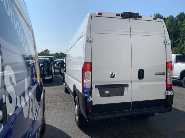 new 2024 Ram ProMaster 2500 car, priced at $49,302