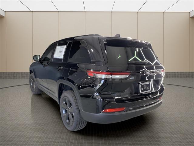 new 2025 Jeep Grand Cherokee car, priced at $45,920