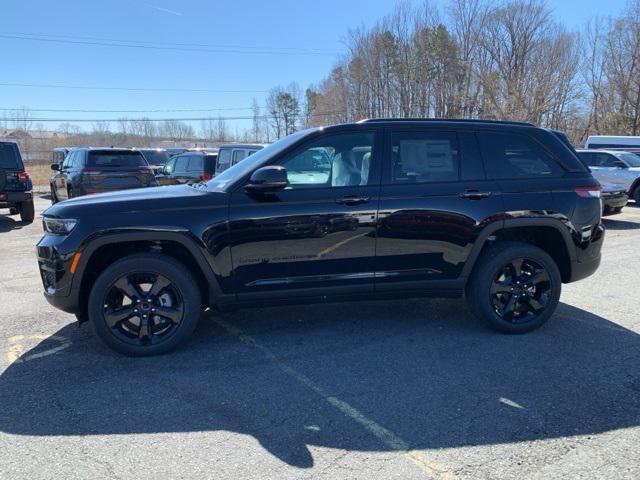 new 2025 Jeep Grand Cherokee car, priced at $44,006