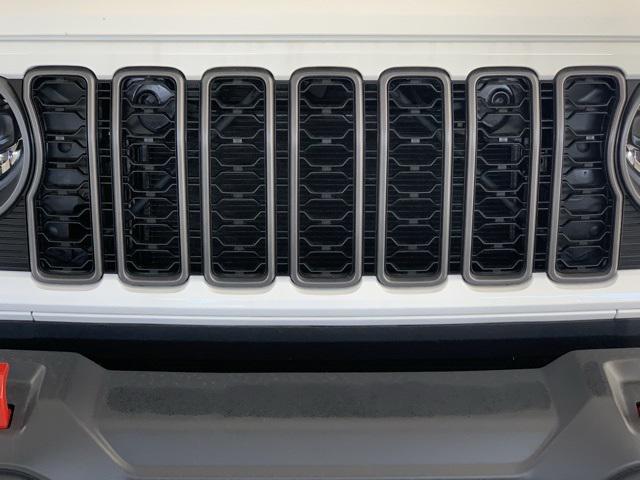 new 2025 Jeep Wrangler car, priced at $56,648