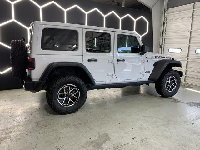 new 2025 Jeep Wrangler car, priced at $56,648