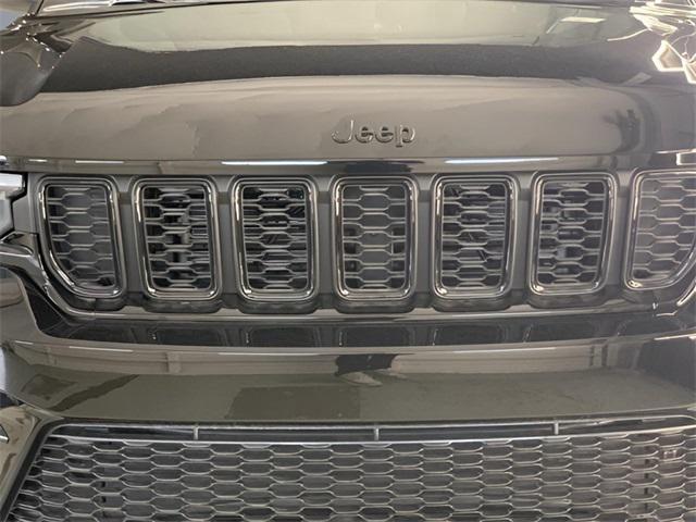 new 2025 Jeep Grand Cherokee car, priced at $46,009