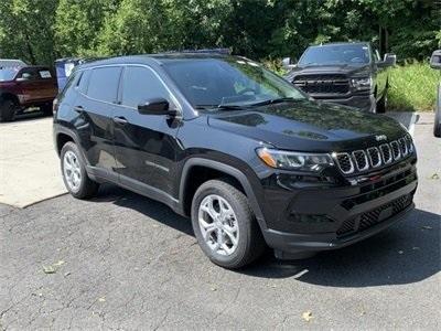 new 2024 Jeep Compass car, priced at $26,090