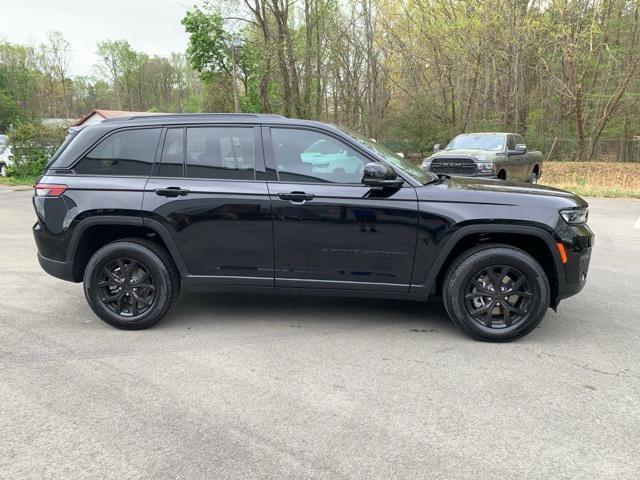 new 2025 Jeep Grand Cherokee car, priced at $47,025