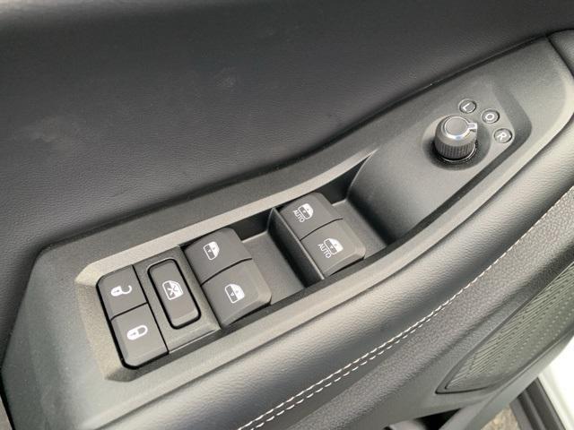 new 2025 Jeep Grand Cherokee L car, priced at $45,990