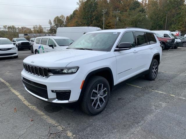 new 2025 Jeep Grand Cherokee L car, priced at $47,173