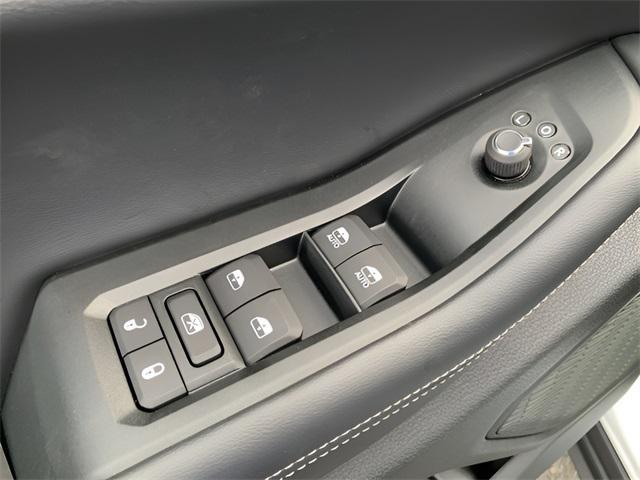 new 2025 Jeep Grand Cherokee L car, priced at $46,990