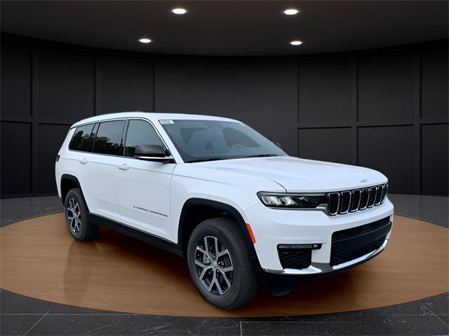 new 2025 Jeep Grand Cherokee L car, priced at $46,990
