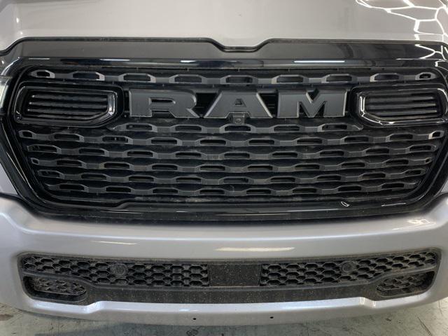 new 2025 Ram 1500 car, priced at $48,671