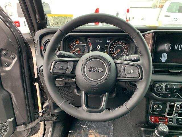 new 2025 Jeep Wrangler car, priced at $53,765