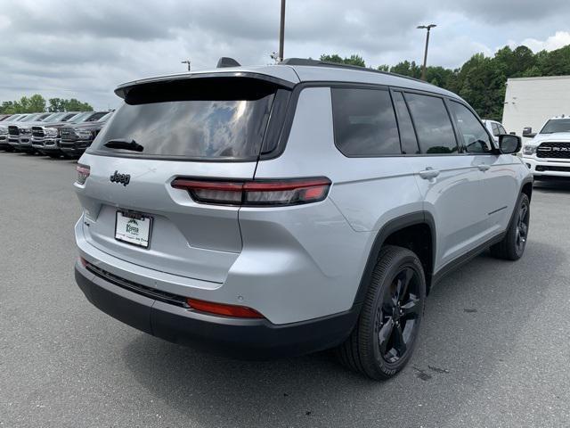 new 2024 Jeep Grand Cherokee L car, priced at $38,325