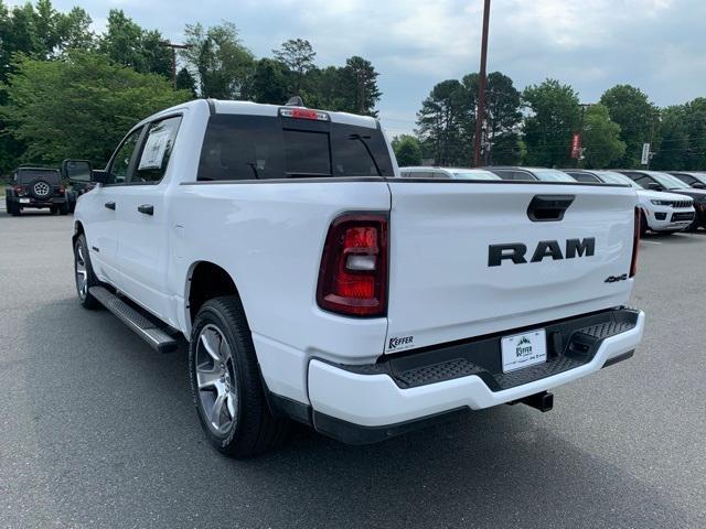 new 2025 Ram 1500 car, priced at $39,826