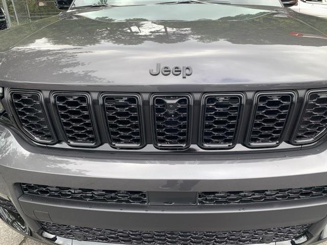 new 2025 Jeep Grand Cherokee L car, priced at $52,433